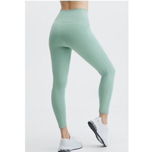 Fabletic Pure Luxe High-Rise Leggings Sage Green Workout Pants Sz Med